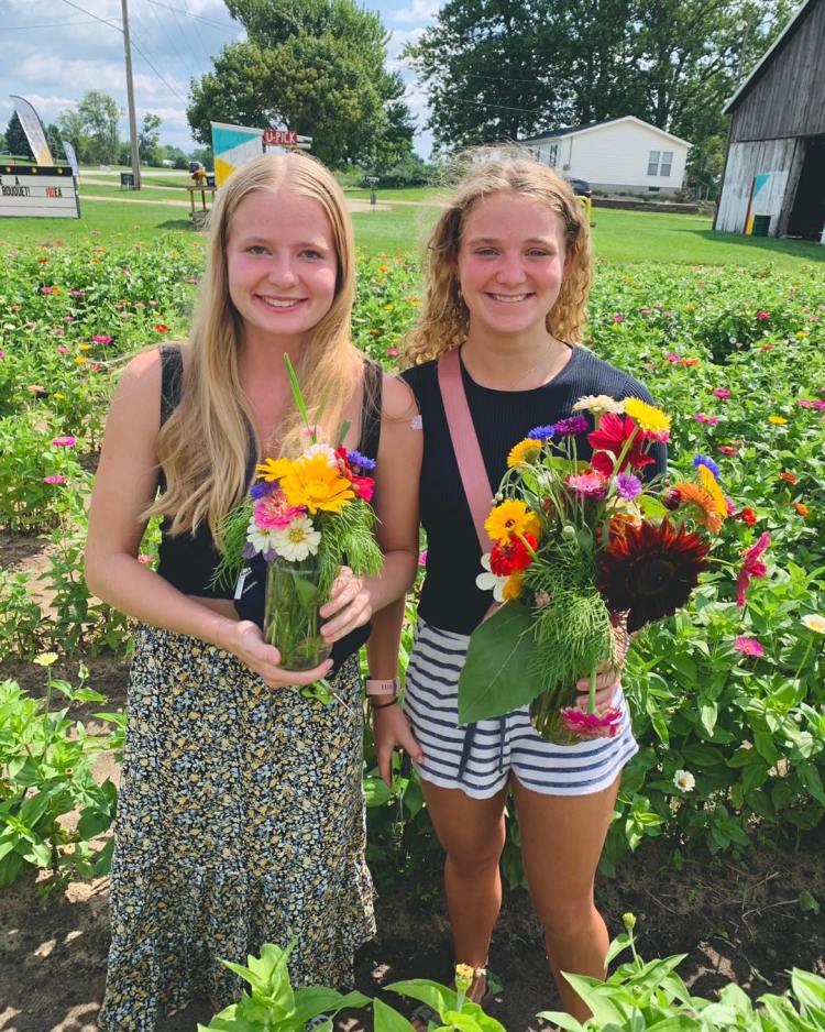 Friends making Bouquet